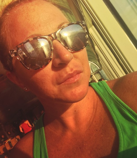 Pre-race breakfast on the ship